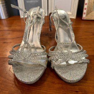 I. Miller "Vallie" Strappy Pumps